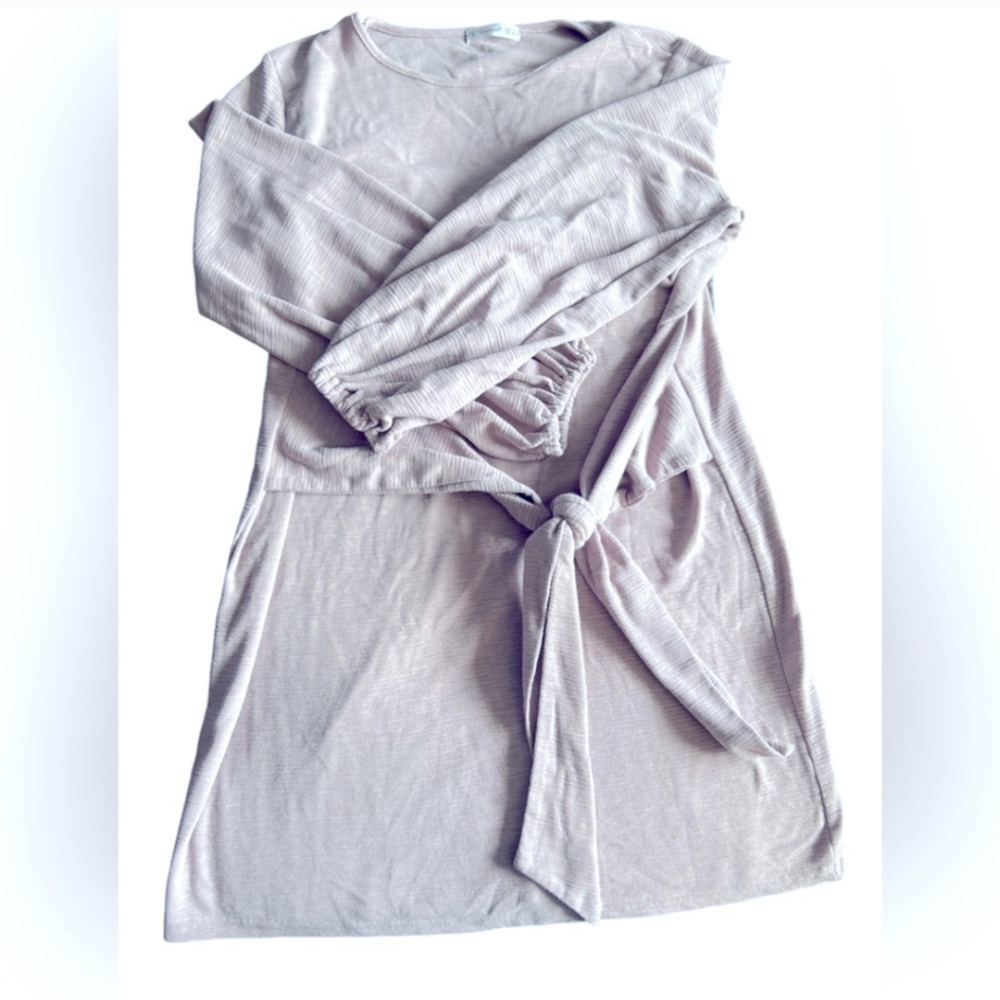 R. Vivimos | Lavender Tie Waist Mini Dress